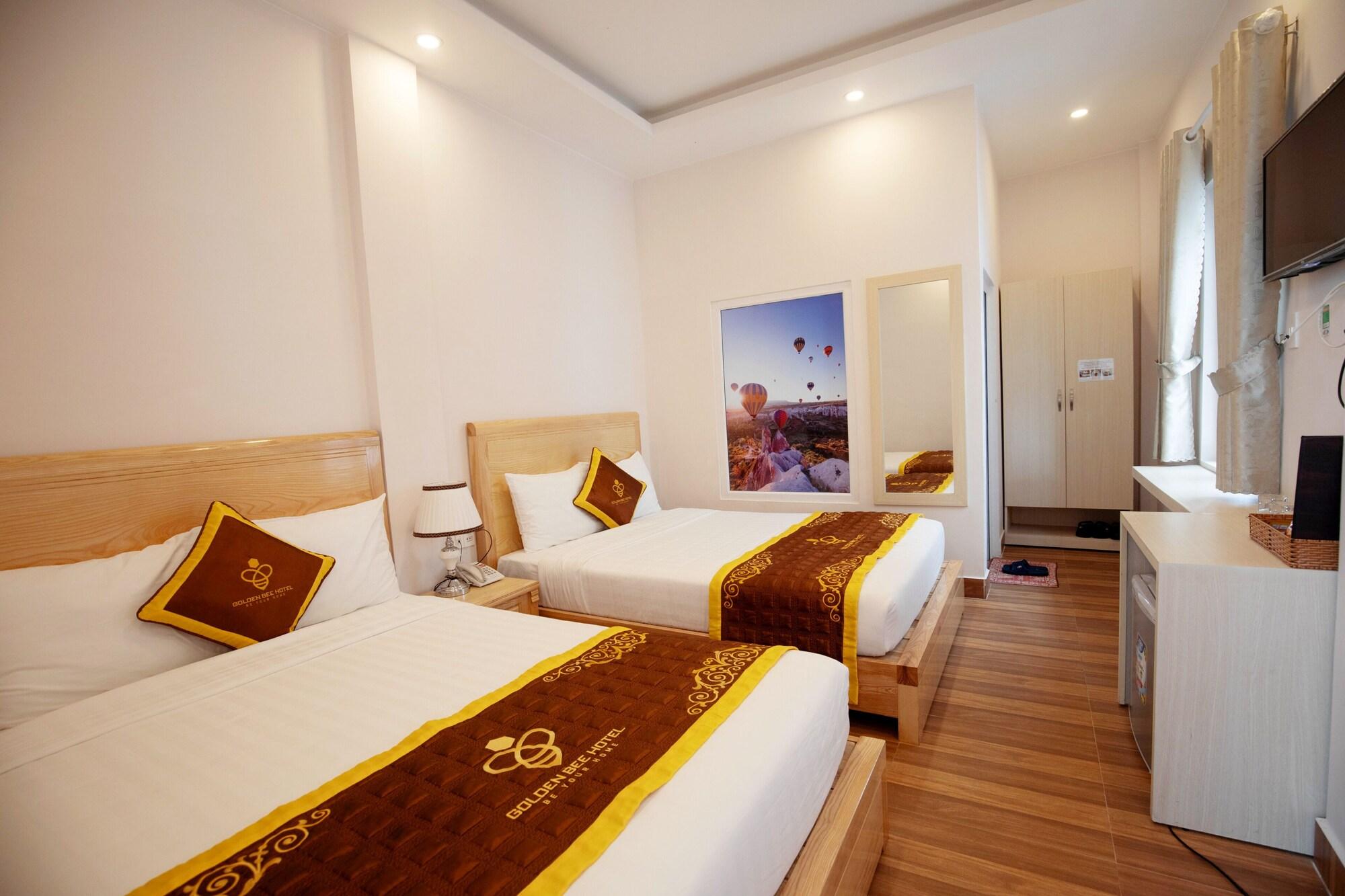 Golden Bee Hotel Da Lat Exterior photo